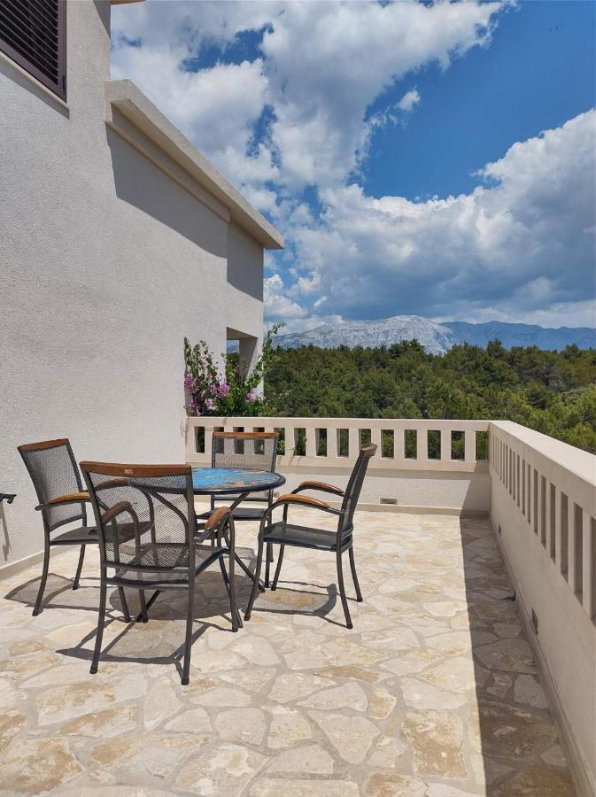 Villa Renata - Apartment Zeleni พอฟเลีย ภายนอก รูปภาพ